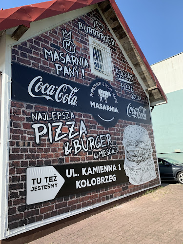 Masarnia-BURGER BAR & PIZZA HOUSE