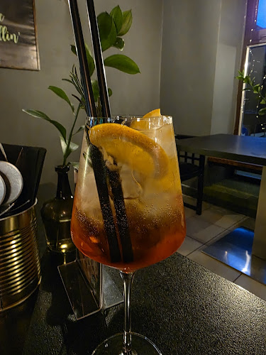 Głodna Małpa Pizza & Chill