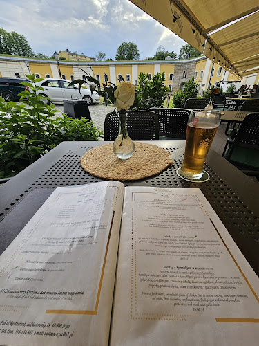 Kazamaty Pub & Restaurant