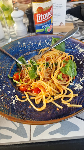 Comentarii opinii despre Klasa Bistro