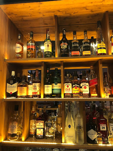 Opinii despre Fog House Pub & Grill în Kraków - Gastronomia