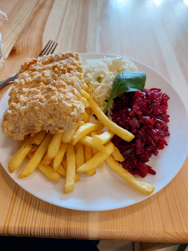 Bistro na Pięterku . Restauracja Kuchnia domowa Jedzenie na miejscu na wynos i z dostawą - Poznań
