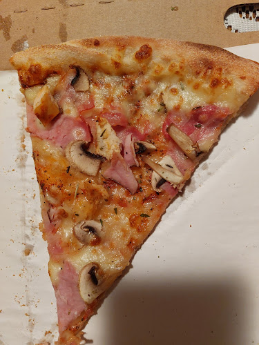 Pizzeria Dębowa Open Times