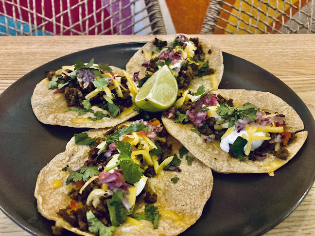 Opinii despre The Roots în Łomianki - Gastronomia