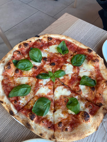 Reviews of PIEKUŚ piekarnia z cukiernią in Bydgoszcz - Gastronomia