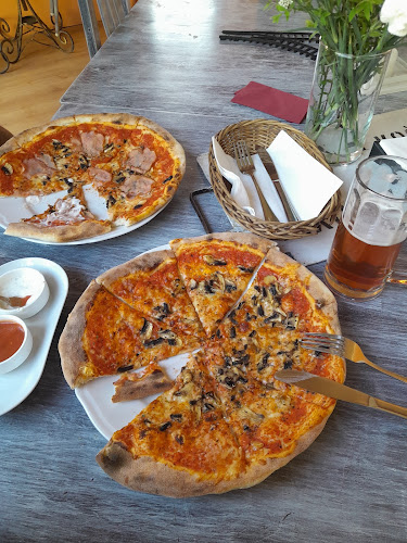 Restauracja Lokomotywa - Gastronomia