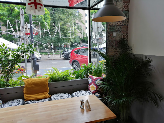 Comentarii opinii despre Deda's Chinkali