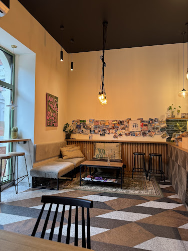 Comentarii opinii despre South Coffee