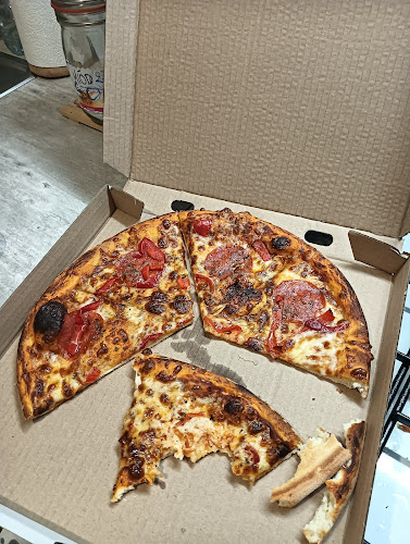 Opinii despre Pizzeria Omega în Sobików - Gastronomia