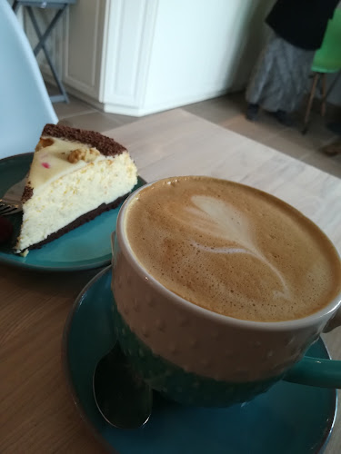 Cukiernia Cafe, Z Cukrem Albo Wcale - Gastronomia