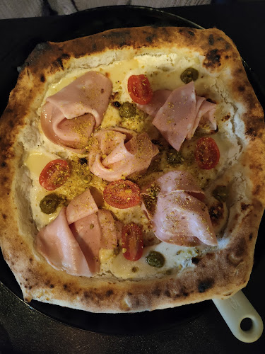 Comentarii opinii despre Głodna Małpa Pizza & Chill