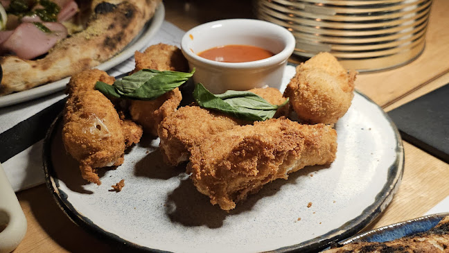 Comentarii opinii despre Dzielna 43