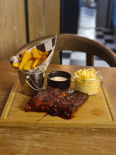 Comentarii opinii despre Bestwin RESTO BAR Mszana