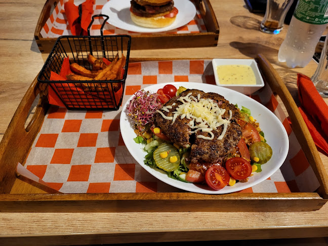 Wesoła 16, 15-307 Białystok