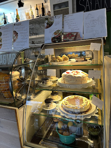 Me Gusta Cafe - Gastronomia