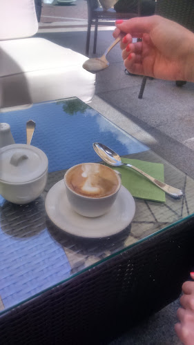 Comentarii opinii despre Cafe Helenka