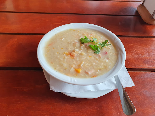 Opinii despre Restauracja Bacówka în Jaworki - Gastronomia