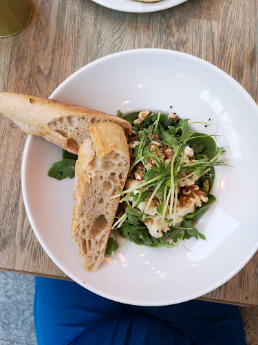 Comentarii opinii despre Bułkę przez Bibułkę | Żurawia