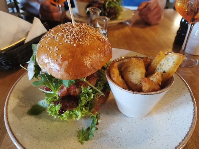 Open Kitchen Grill & Pizza - Gastronomia