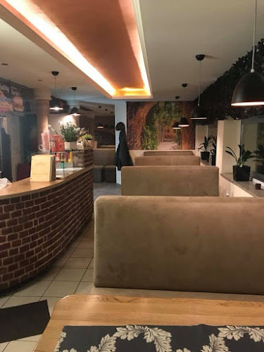 http://pizzeriaatenska.pl/