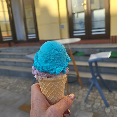 Lodziarnia Lodowa Królowa - Gastronomia