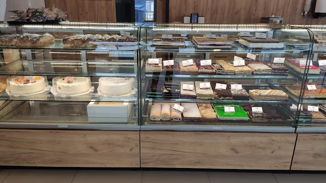Opinii despre Cukiernia piekarnia "Kapka" în Tarnogród - Gastronomia