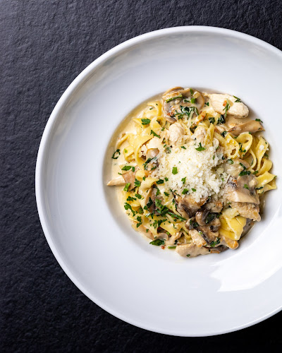 Restauracja Czarny Piec Kościan - Gastronomia