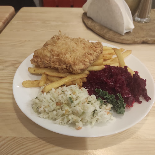 Bistro na Pięterku . Restauracja Kuchnia domowa Jedzenie na miejscu na wynos i z dostawą - Gastronomia