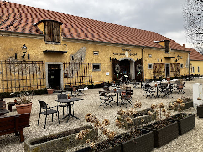 Restauracja Stara Stajnia - Łomnica