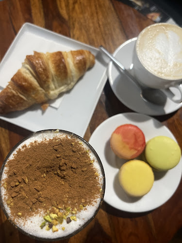 Nowy Świat 64, 00-357 Warszawa