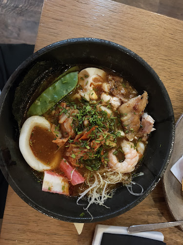 Izumi Japanese Grill & Street Food - Warszawa