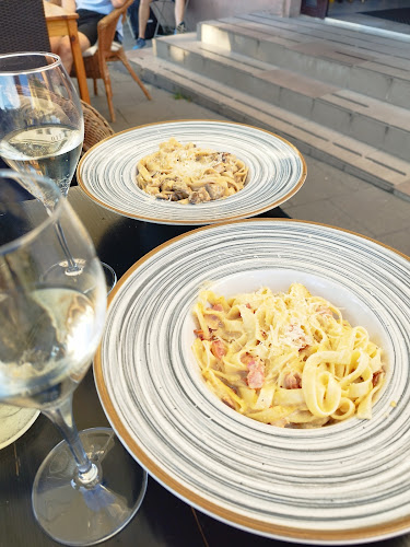 Wenecjańska 2, 61-120 Poznań