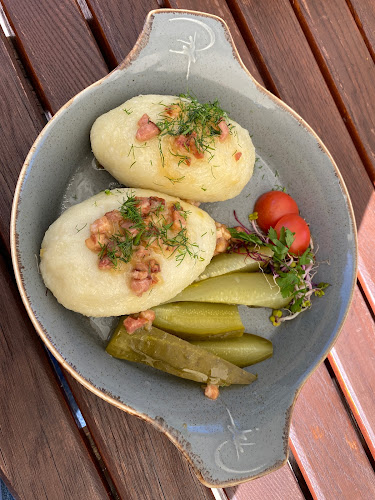 Restauracja Dwór Rozłogi - Gastronomia