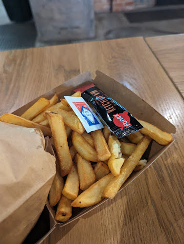 Trzykrotny Mistrz Burgerowy | Warszawa - Warszawa