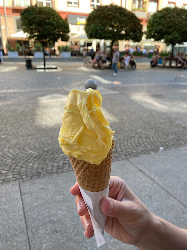 Comentarii opinii despre Lody Anzola Emilia