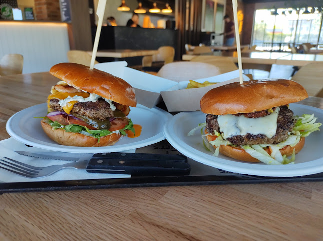 Generała Mariusza Zaruskiego 3b, 41-219 Sosnowiec