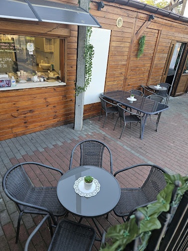 Włoska ROBOTA Lody Włoskie, Własnej roboty i gofry