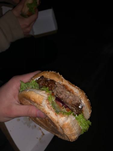 Comentarii opinii despre JJ BURGER