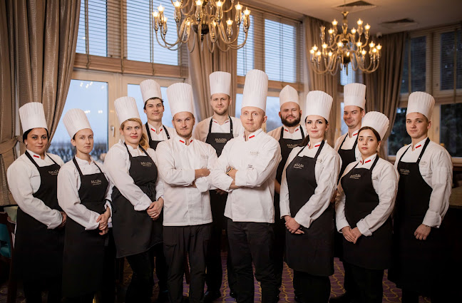 Powstancow Warszawy St 12/14, 81-718 Sopot