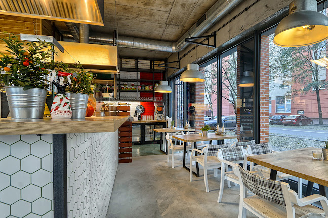 Markowska 22, 03-742 Warszawa