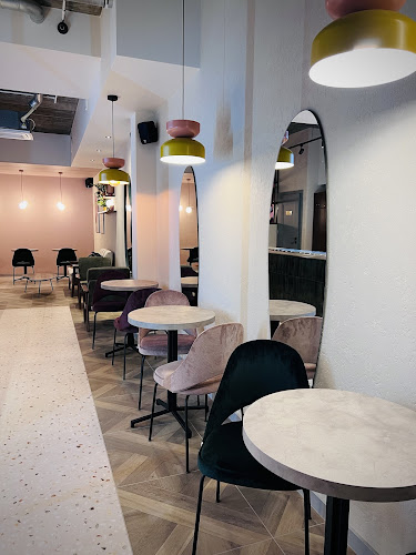 Stolica Lodów Pączków - Sowińskiego 53a