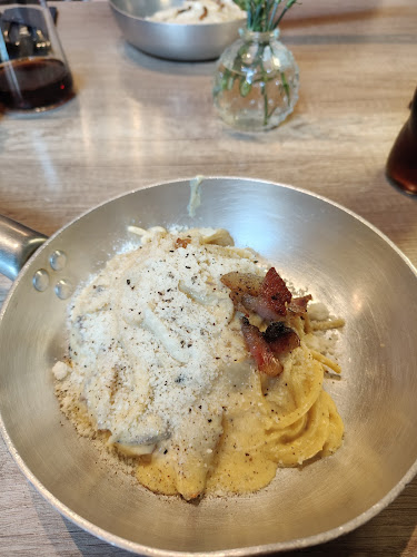 Rybaki 24/25, 61-884 Poznań