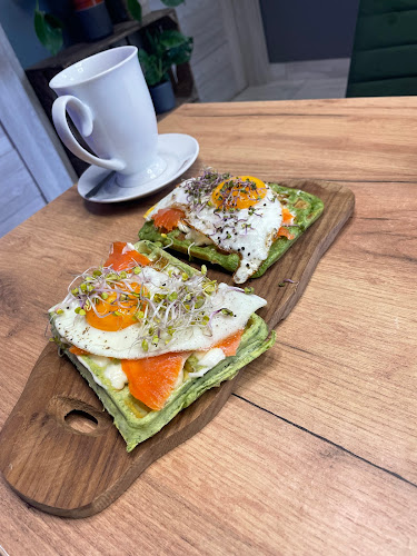 Opinii despre Kwadrans Coffee & Lunch în Legnica - Gastronomia