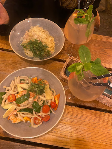 Comments and reviews of Pasta mia!