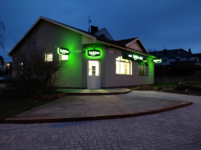 Żabka | Prosto z pieca