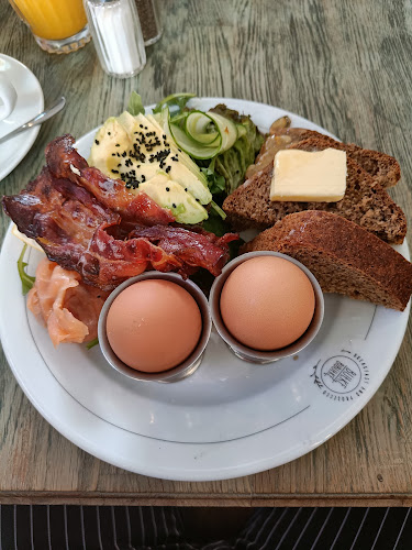 Opinii despre Bułkę przez Bibułkę | Żurawia în Warszawa - Gastronomia