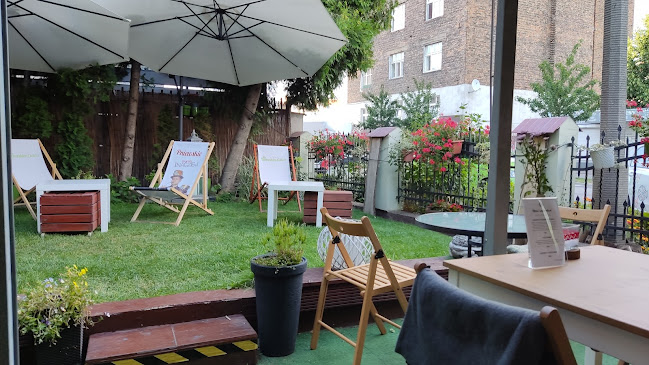 Dmowskiego 2, 60-222 Poznań