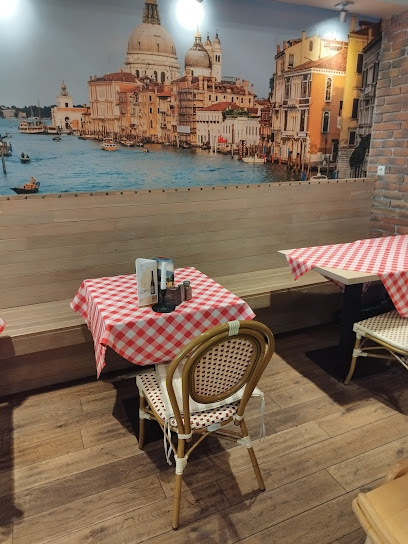 Trattoria Familia