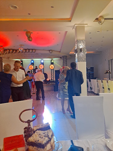 Comentarii opinii despre Planeta