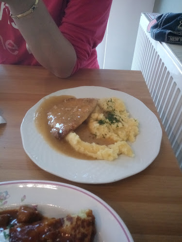 Pierogarnia Zielona Chatka - Gastronomia